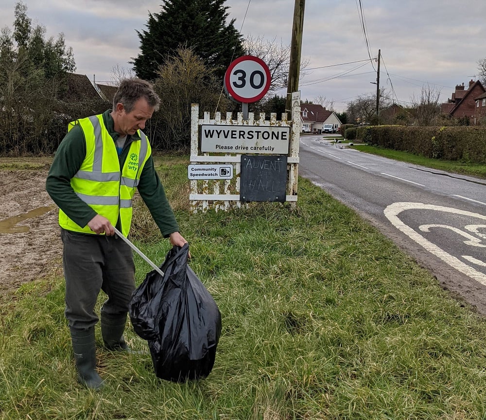 andy-mellen-litter-picking